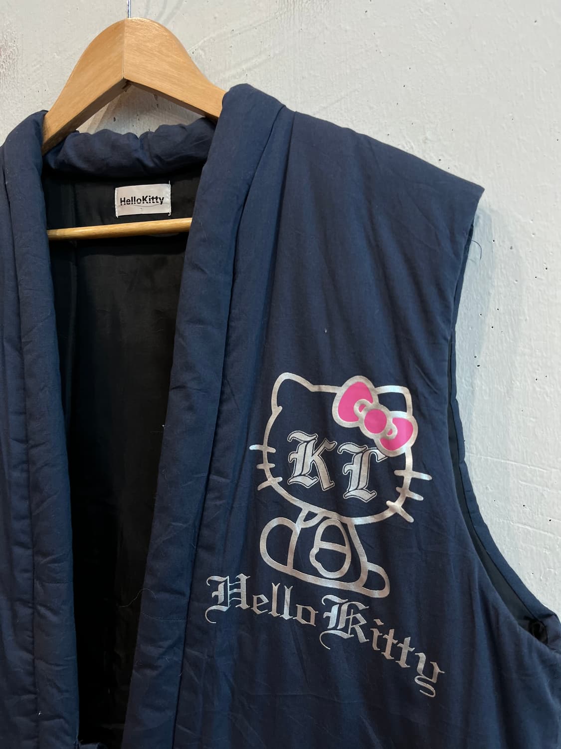 헬로키티 일본 한정 판매 패디드 베스트 조끼 상품이미지3