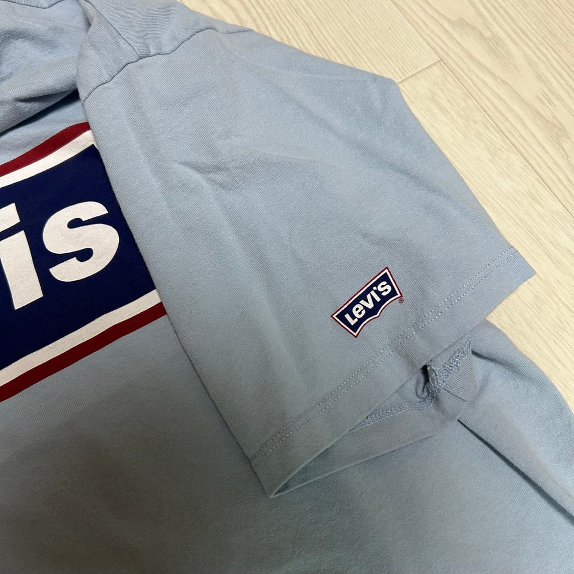 [L] 오아시스x리바이스 데카로고 티셔츠 상품이미지3