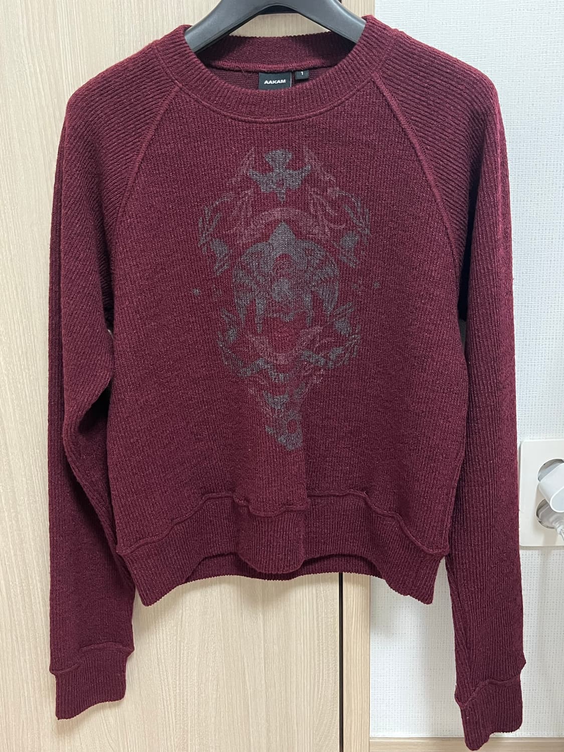 아캄 Eagle Printed Knit (Wine) 1사이즈 상품이미지6