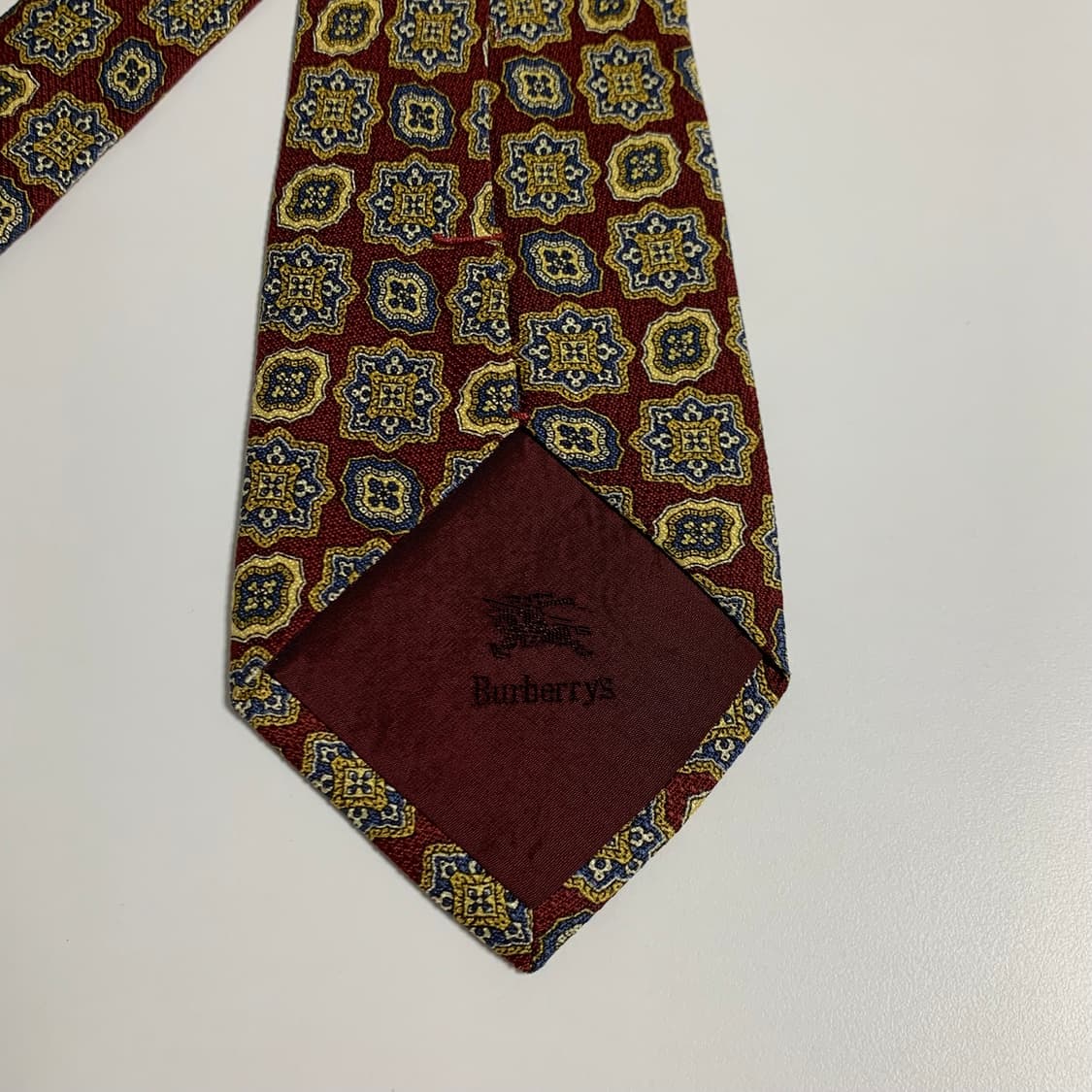 버버리(BURBERRY) 기하학적패턴 명품넥타이 A+등급 9.5cm 상품이미지5
