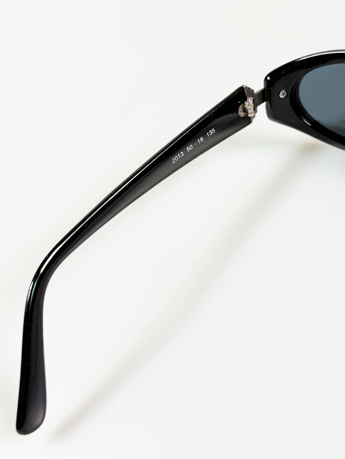 N-Generation 블랙 볼드 오벌 프레임 빈티지 선글라스 상품이미지7