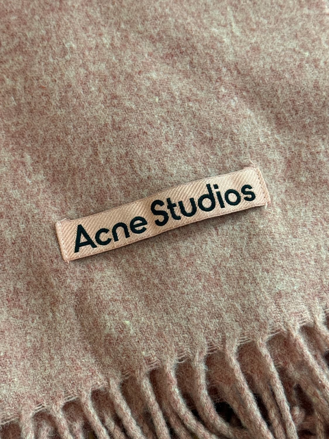 아크네스튜디오 정품 여성 머플러 목도리 네로우 로즈 멜란지 상품이미지3