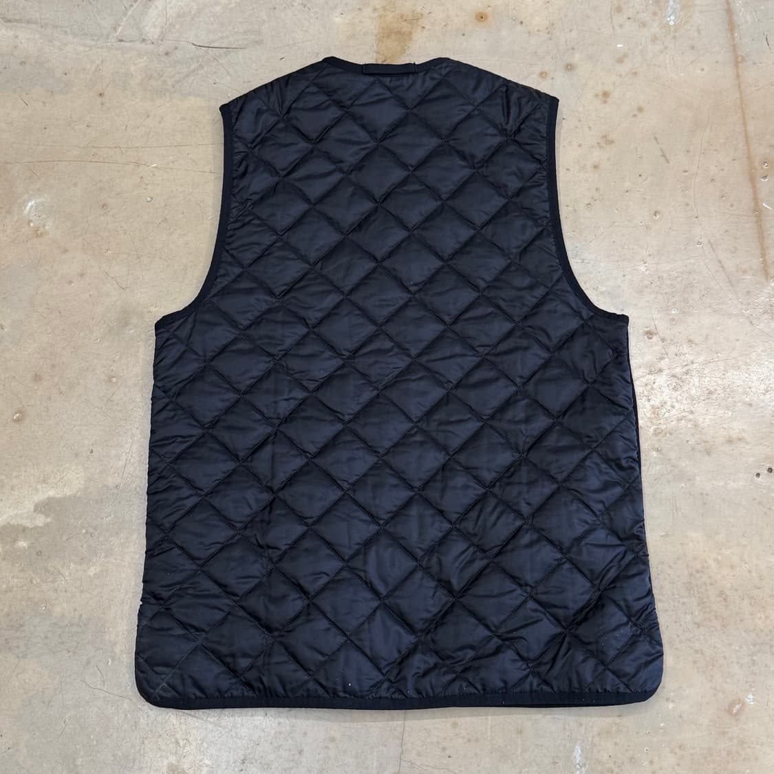 38 바버 블랙 퀄팅 베스트 상품이미지3