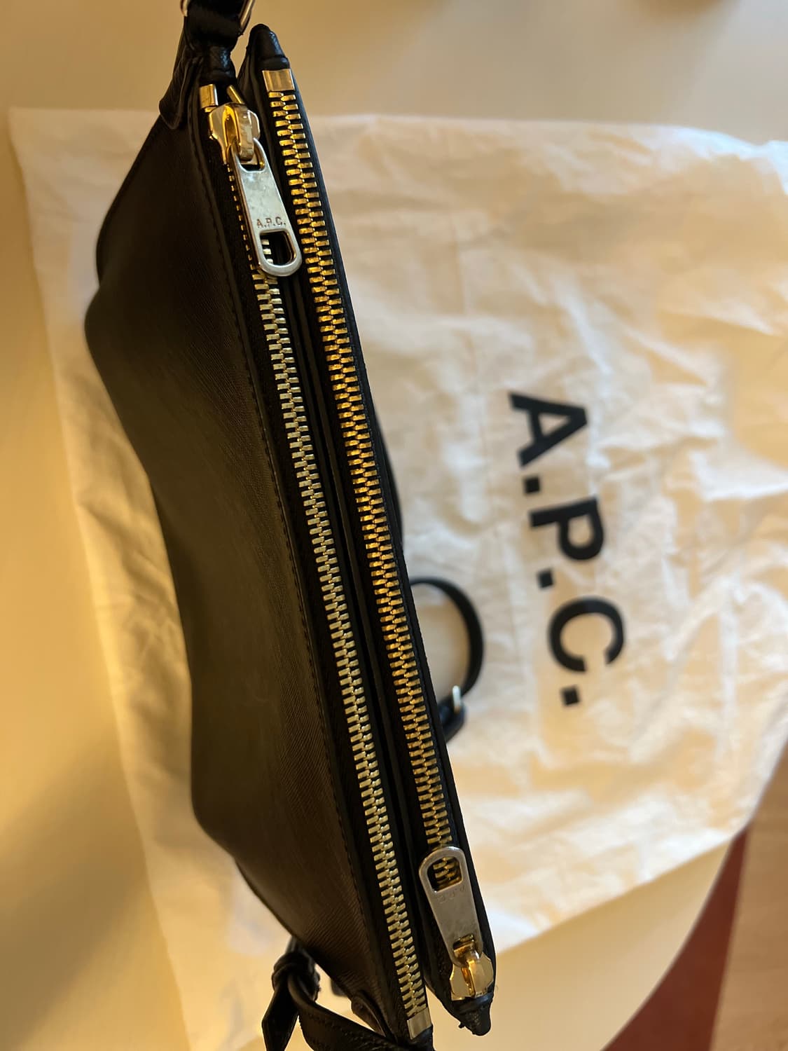 아페쎄 apc 사라백  상품이미지3