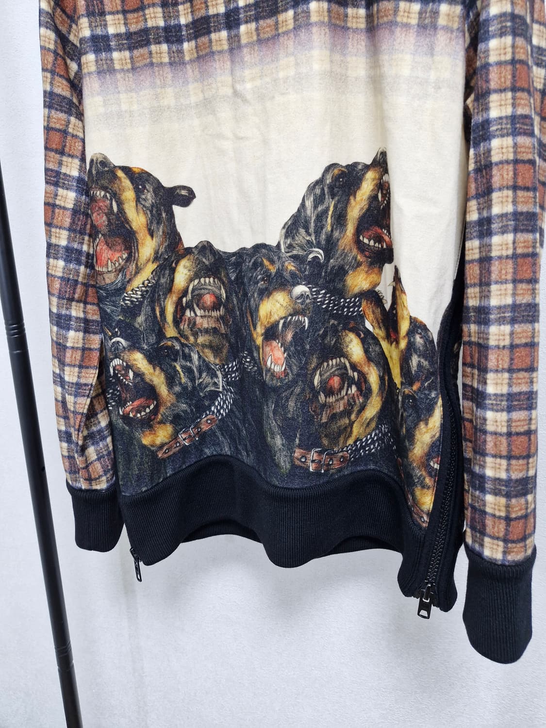 [S] 지방시 FW11 타탄 로트와일러 스웻셔츠 상품이미지4