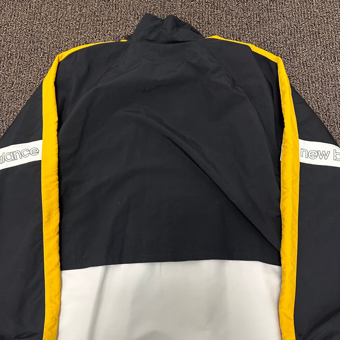 뉴발란스 올드스쿨 바람막이 자켓 105(XL) 상품이미지6