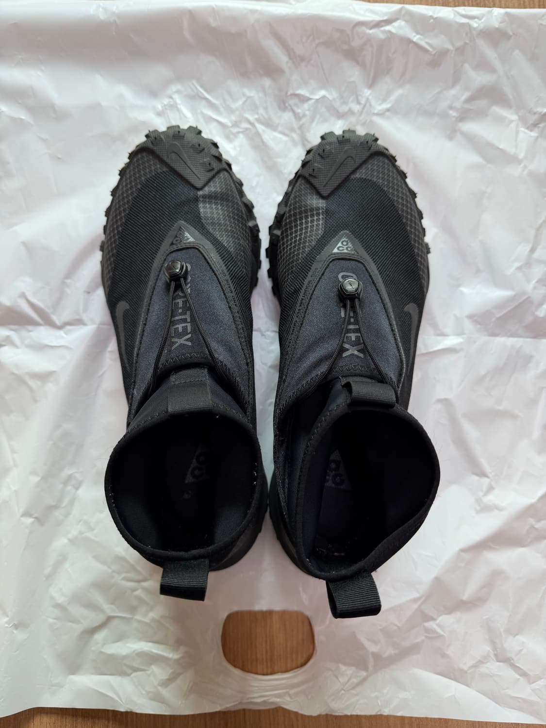 나이키 ACG 마운틴 플라이 고어텍스 블랙 280 상품이미지2