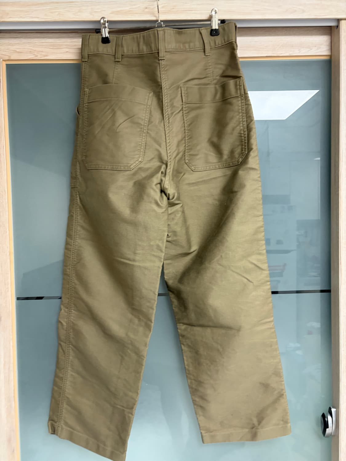 유니클로 U 와이드피트 워크팬츠 상품이미지2