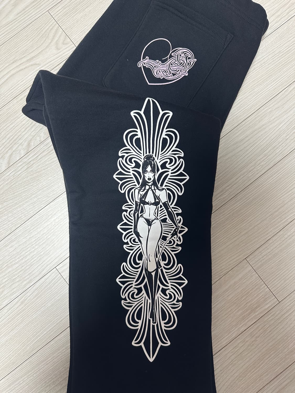 새상품) 데들리돌 스웻팬츠 상품이미지2