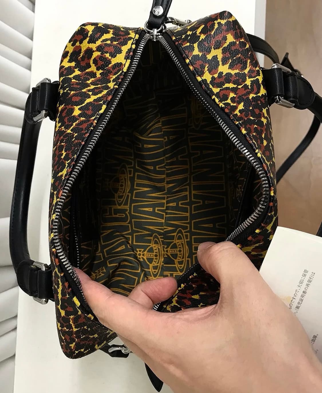 비비안웨스트우드 레오파드 투웨이백 가방 상품이미지7