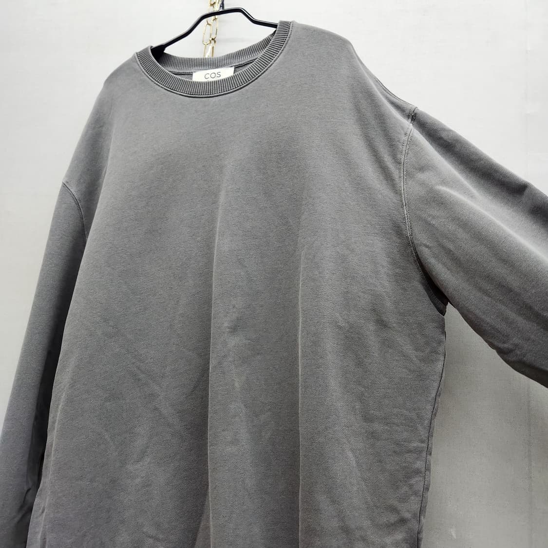 COS 코스 피그먼트 워싱 맨투맨 XL(2XL) 상품이미지2