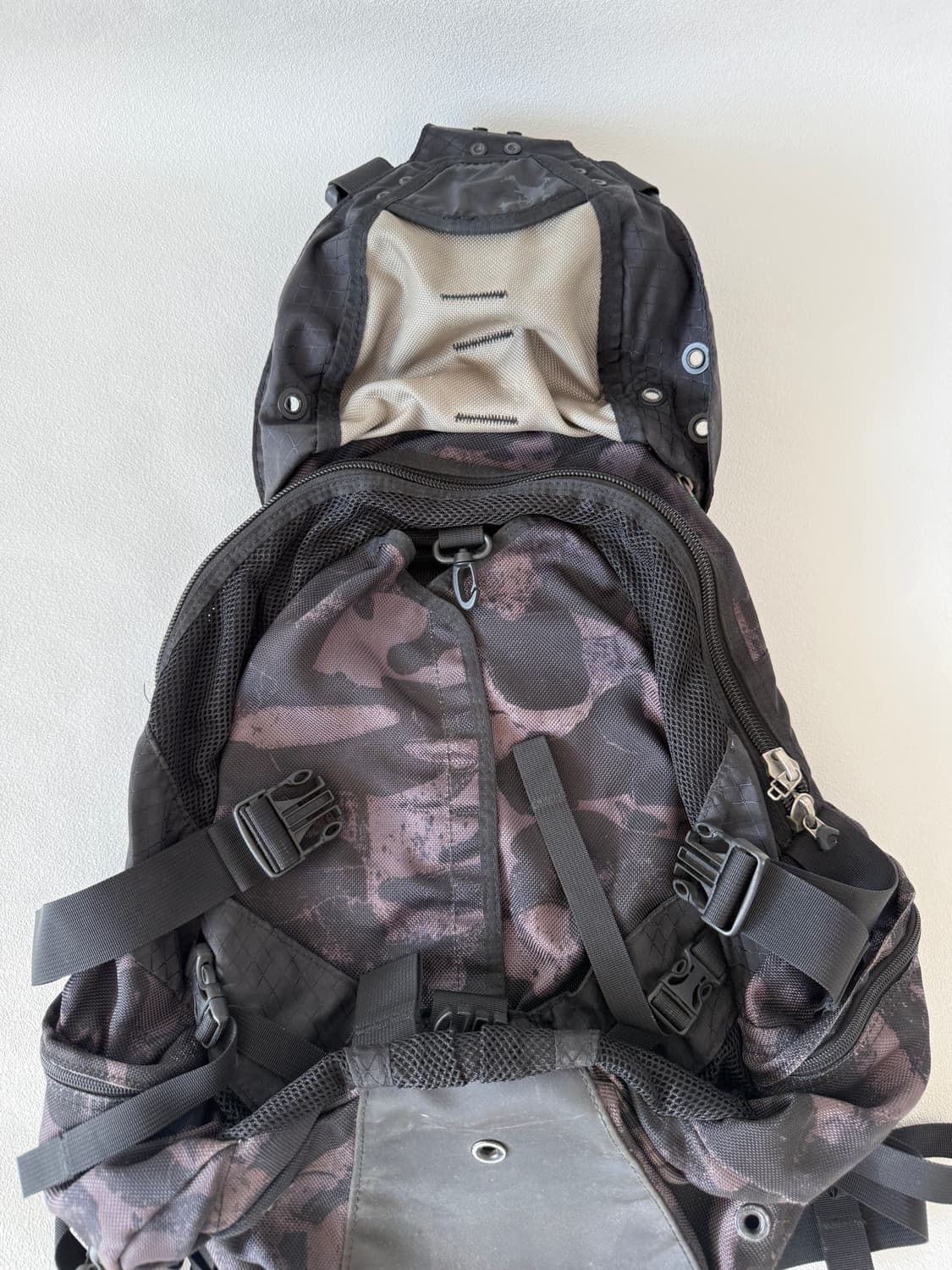 00's 오클리(OAKLEY) 아이콘 백팩 상품이미지7