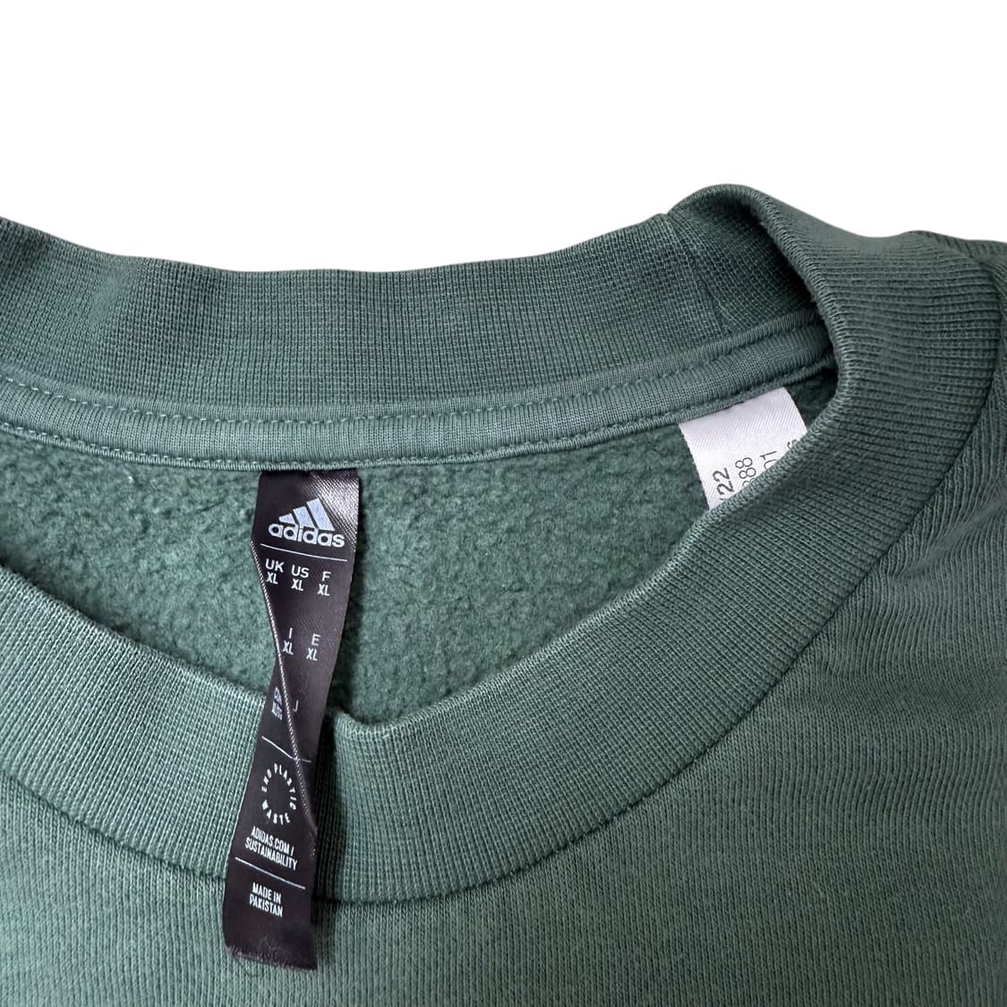 아디다스 맨투맨 상품이미지2