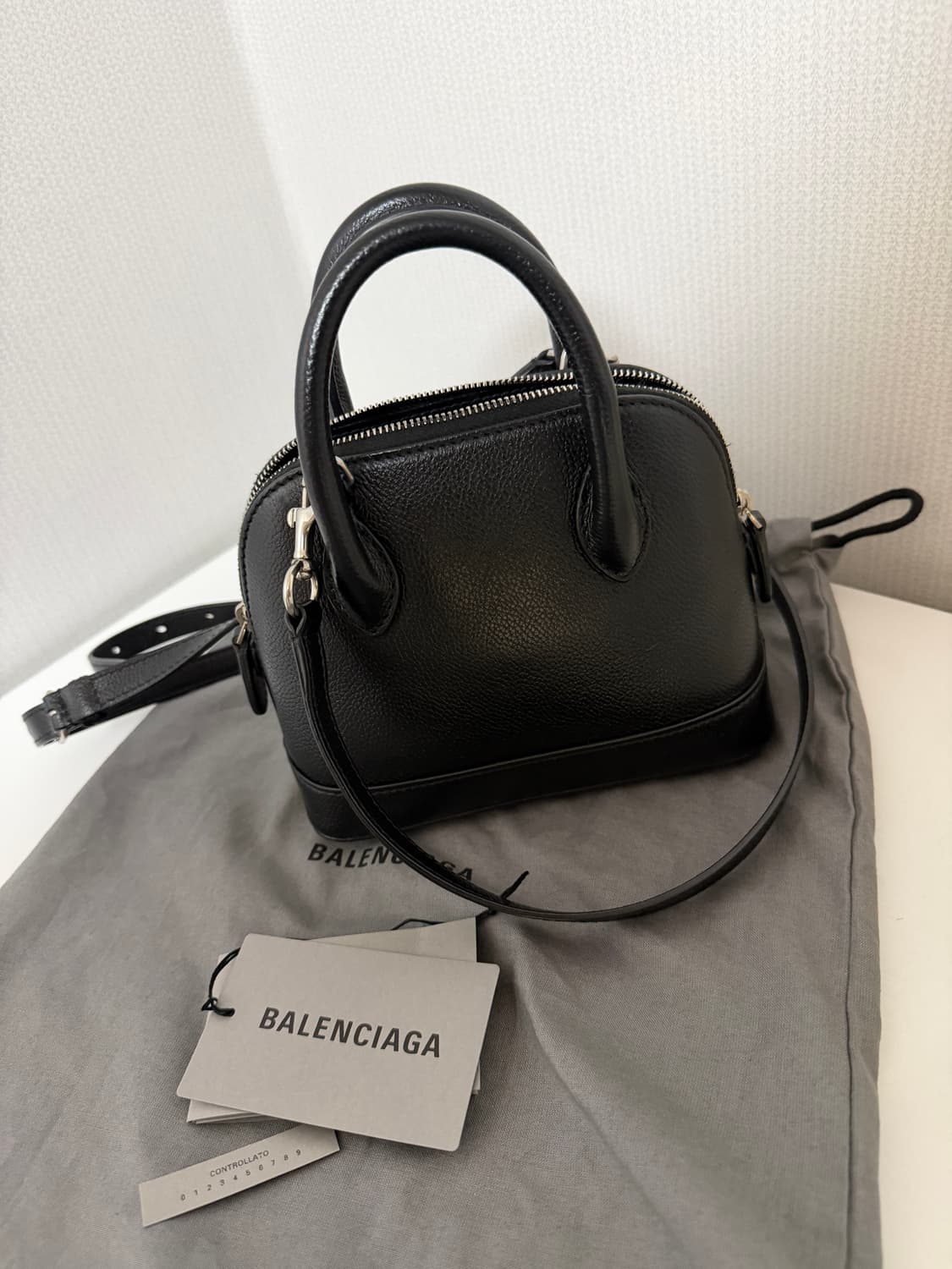 발렌시아가 탑핸들 토트 상품이미지3