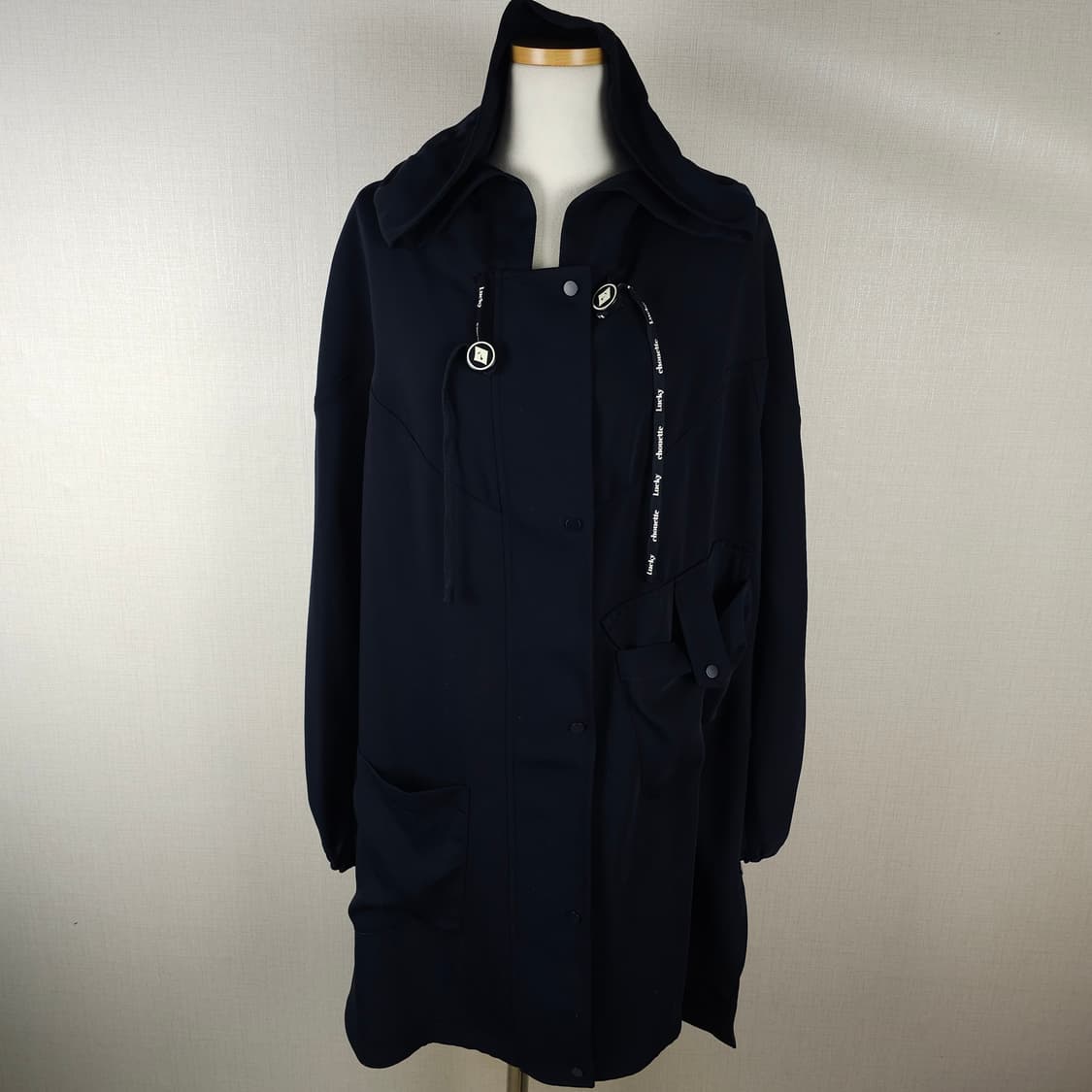 럭키슈에뜨 후드점퍼 여성100사이즈  상품이미지1