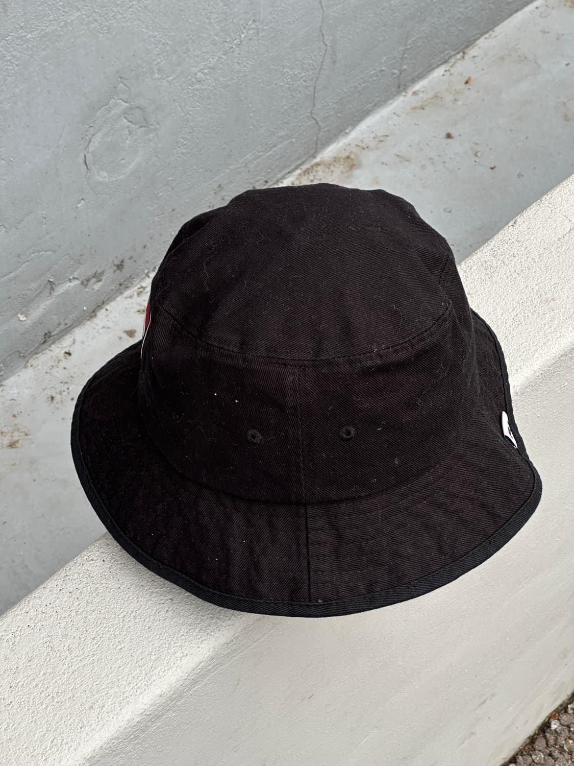 [M] 휠라 로고 블랙 버킷햇 모자 상품이미지3