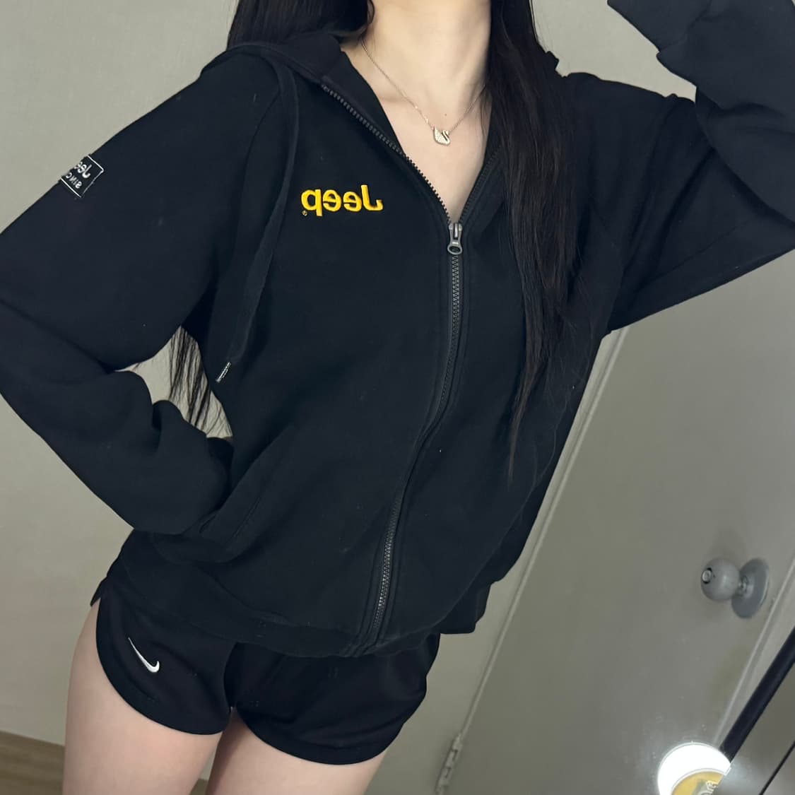 지프 옐로우 로고 후드집업 상품이미지3