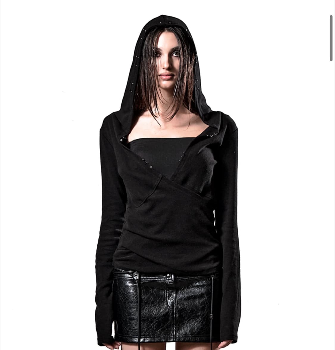 이양 STUDDED HOOK 2-WAY HOODIE BLACK 상품이미지2