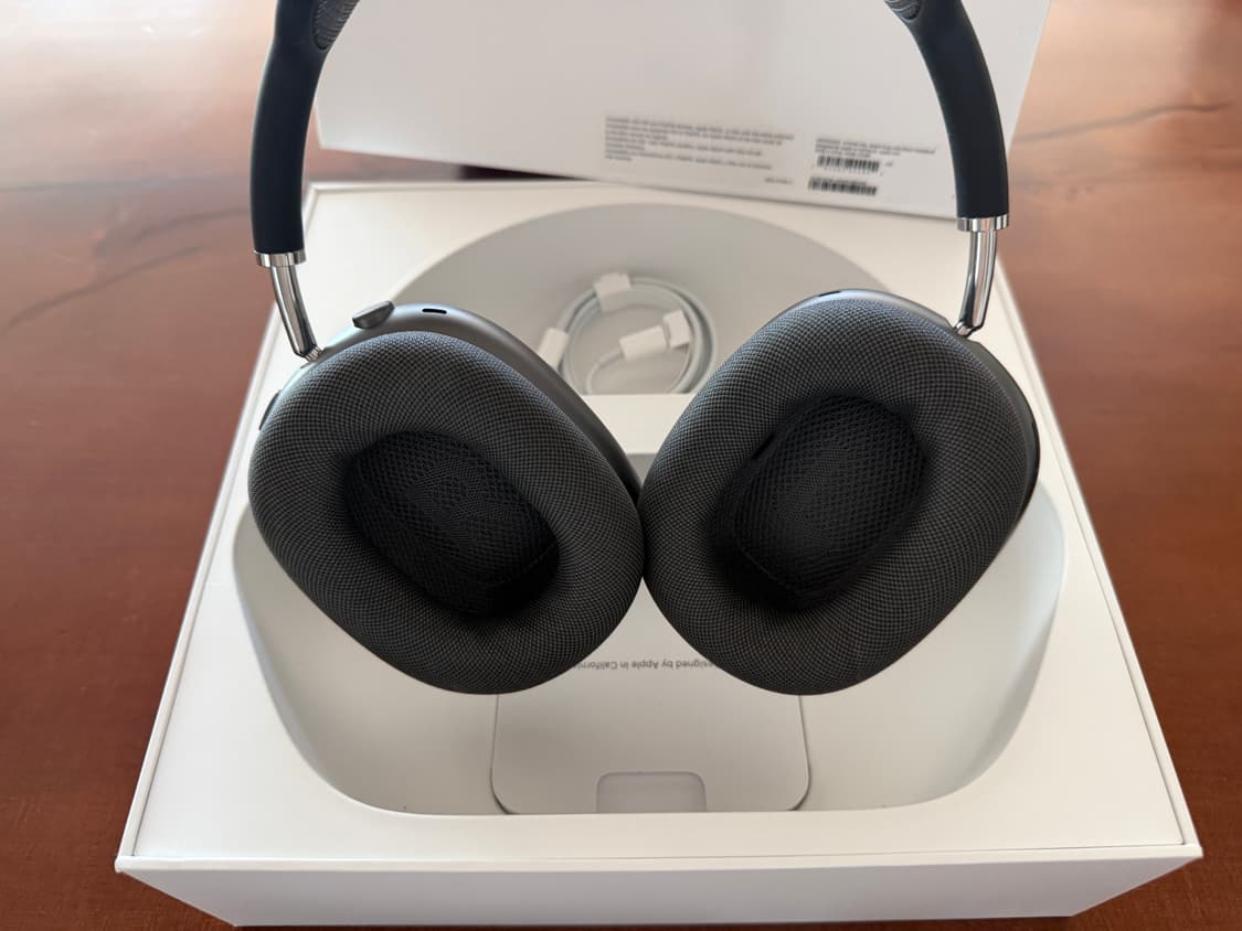 에어팟 맥스 스페이스 그레이 1세대 (8핀) 상품이미지2