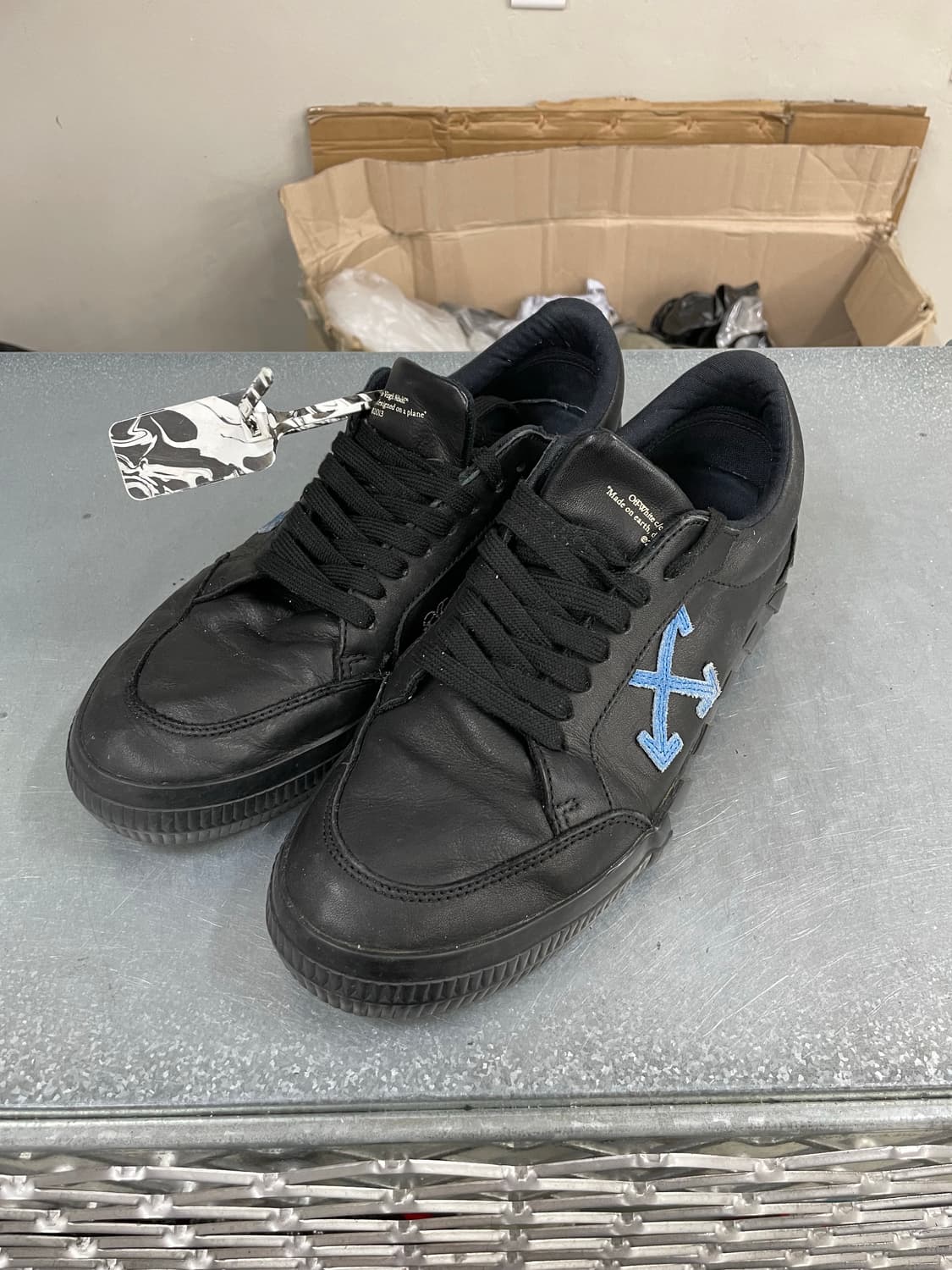 오프화이트 벌크로우 Eu42 (gr-4425) 상품이미지2