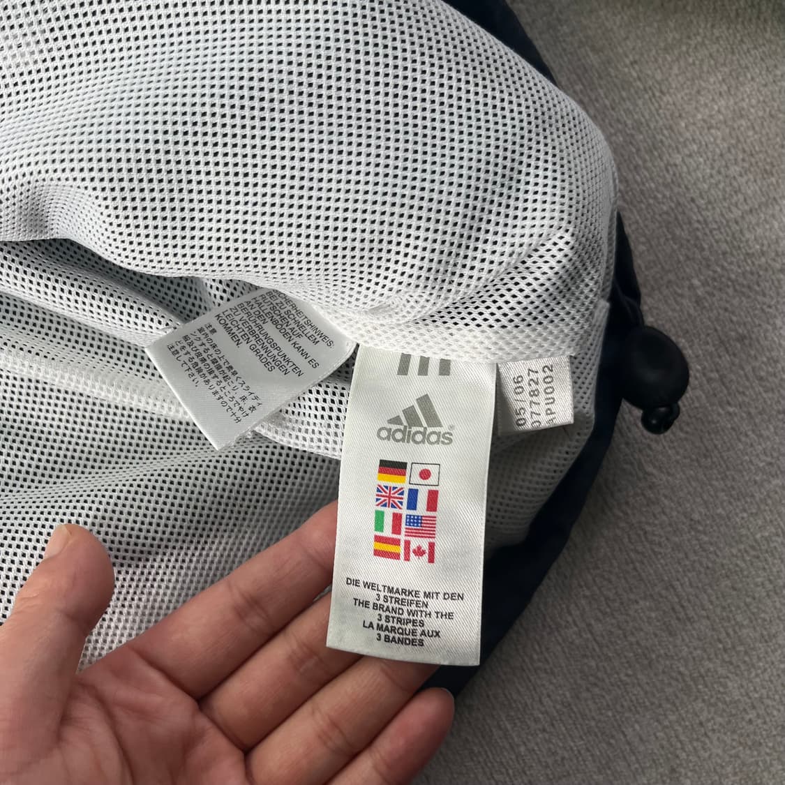 100 아디다스x레알마드리드 나일론 바람막이 상품이미지5