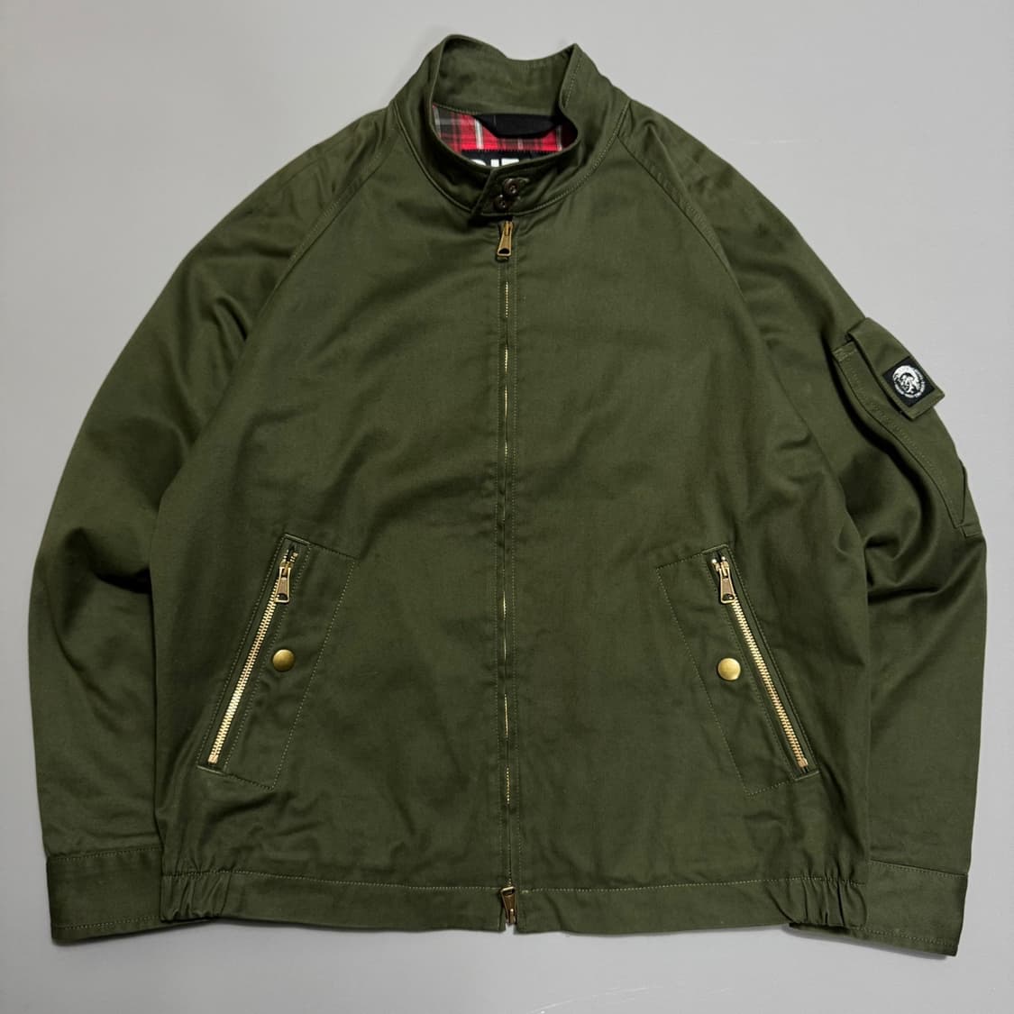 디젤 올리브컬러 해리 슬리브 와펜 코튼 엘라스테인 혼방 집업 헤링턴 자켓 상품이미지7