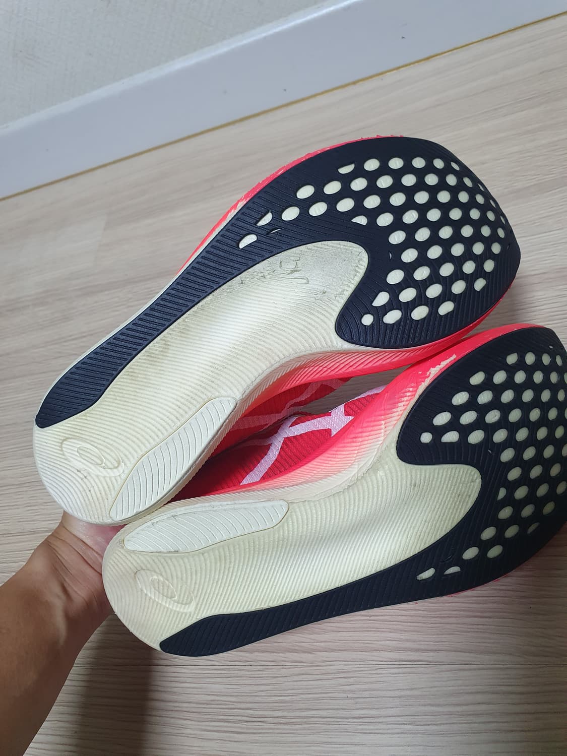 아식스 메타스피드 스카이 러닝화 270 상품이미지8