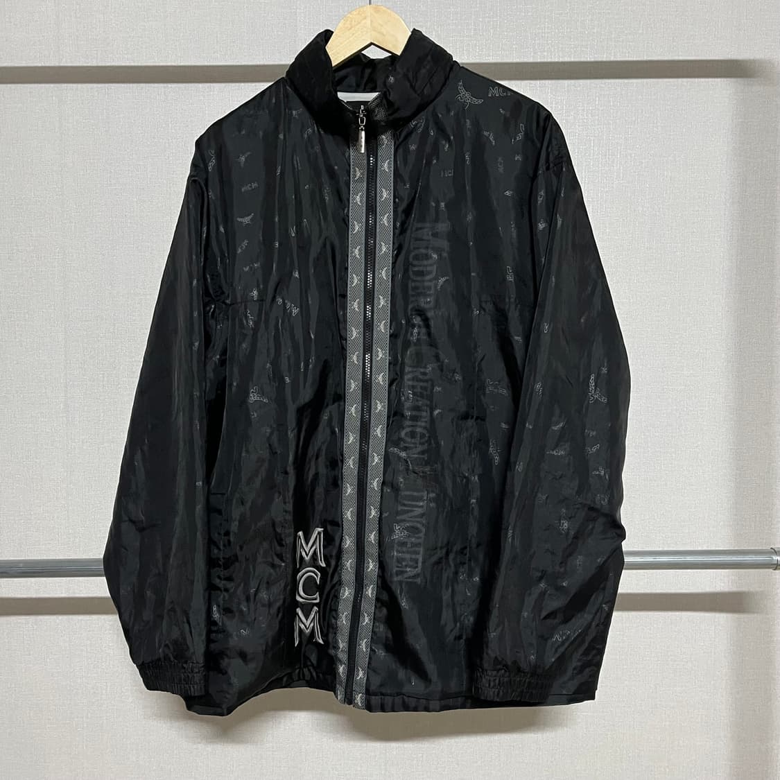 MCM 바람막이 LL 상품이미지1
