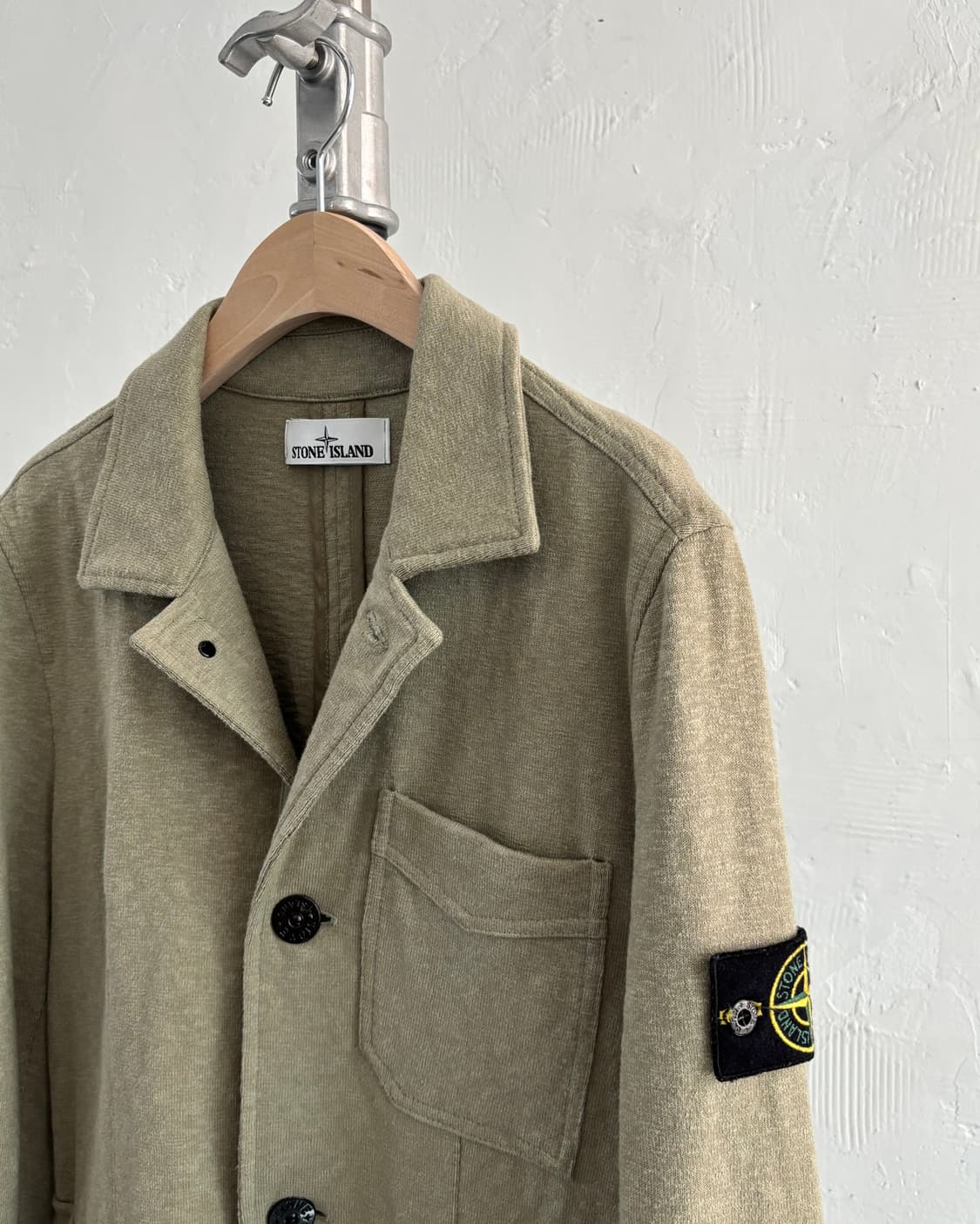 Stone Island 스톤아일랜드 올리브 그린 컬러 카라 필드 자켓 상품이미지2
