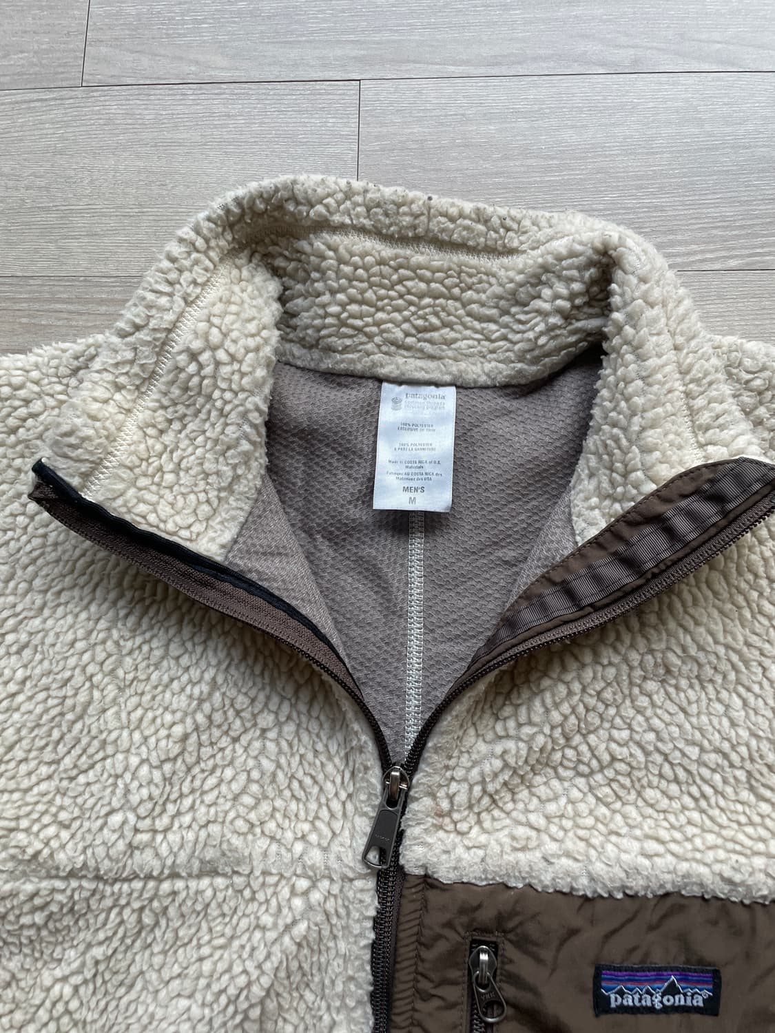 파타고니아 레트로x 오트밀 브라운 자켓 상품이미지4