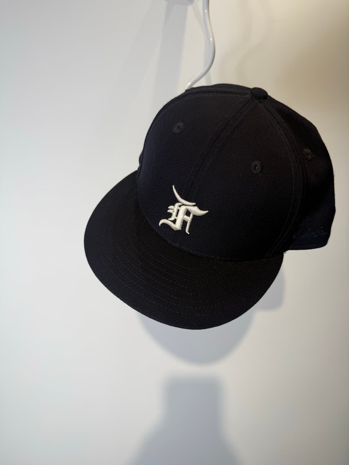 에센셜 피어 오브 갓 뉴에라 7 3/8  상품이미지2