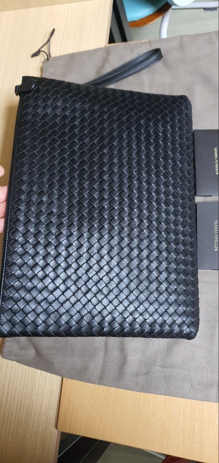 (미사용)보테가베네타 클러치/클러치백 라지 새상품급 정품(감정O) 상품이미지3