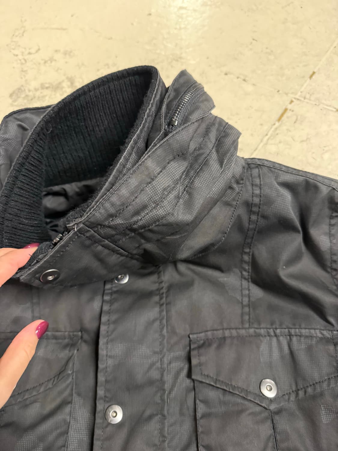 camo pattern high-neck detail jacket 상품이미지8