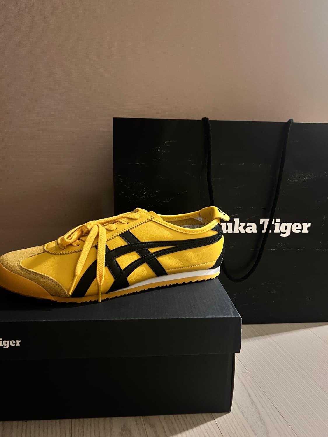 오니츠카타이거 멕시코 66 상품이미지1