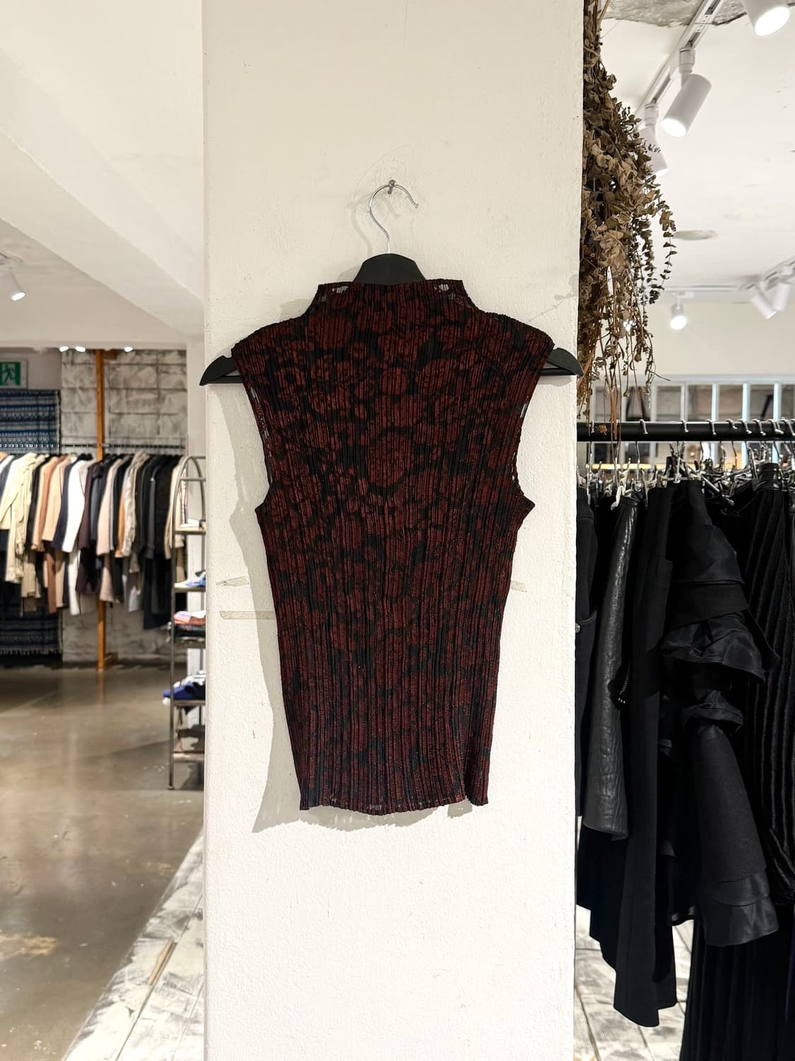 이세이미야케 화이트라벨 플라워 플리츠 하이넥 탑 스커트 셋업 상품이미지3