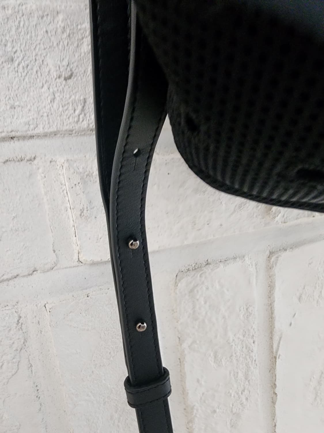 구호 블랙 메쉬 백 상품이미지7