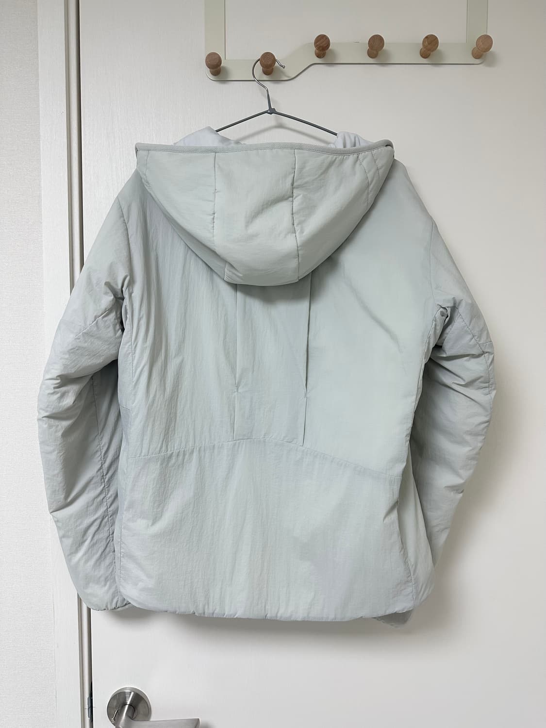 살로몬 모디세이 패딩 자켓 라이트그레이 s 상품이미지2