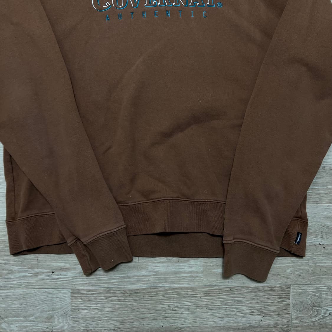 커버낫 어센틱 로고 맨투맨 [브라운] M/95 상품이미지3