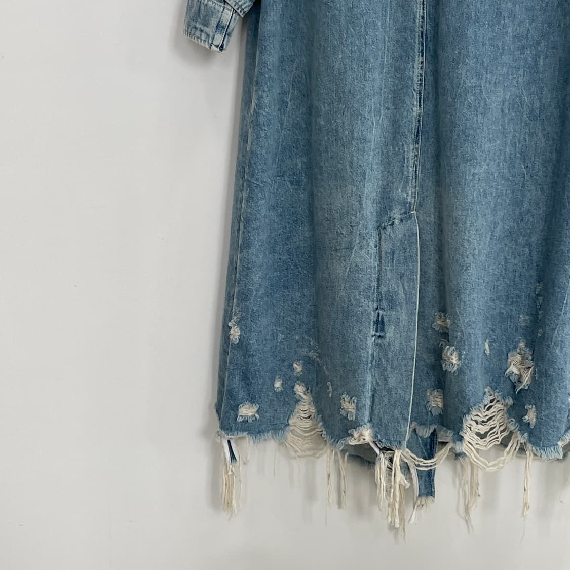 알렉산더왕 데미지 디테일 데님 맥시 코트 상품이미지6