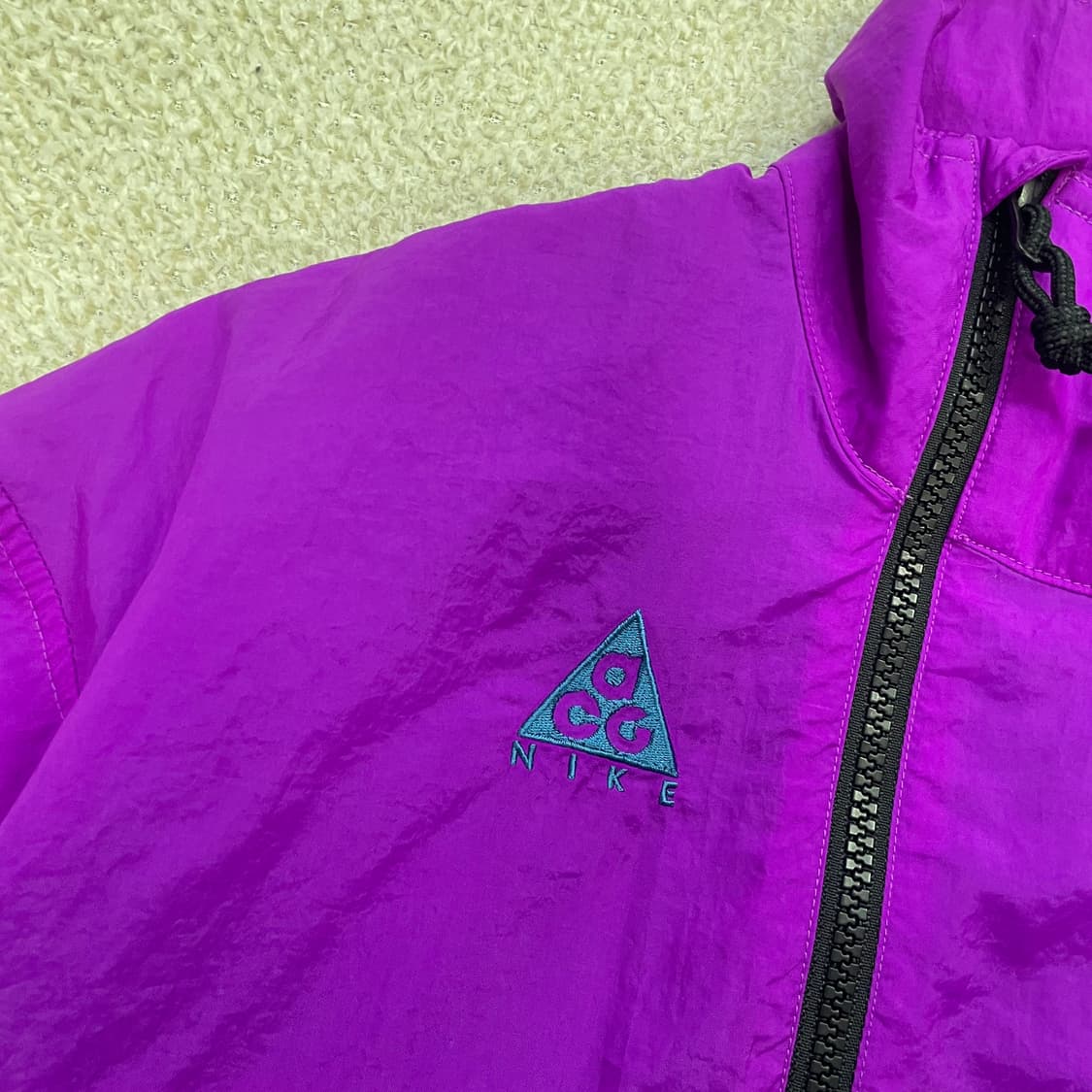 나이키 acg 우먼스 비비드퍼플 아노락 바람막이 자켓  상품이미지3