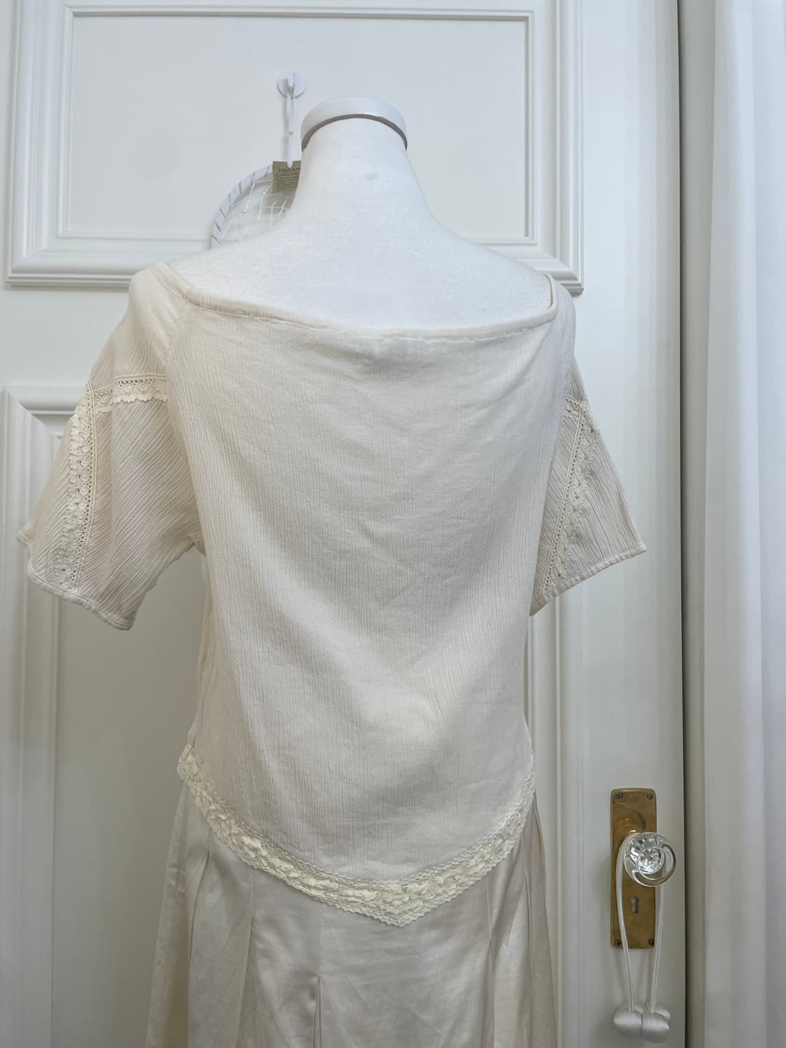 ivory ballerina lace trim bow span top 상품이미지5