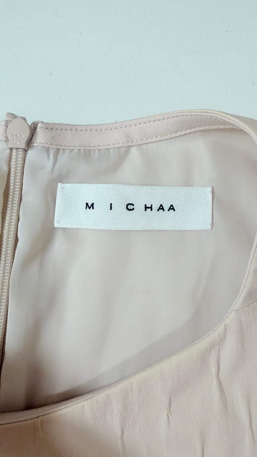 미샤 MICHAA 링클 바스락 벨티드 원피스 55 정가 899,000원 상품이미지5
