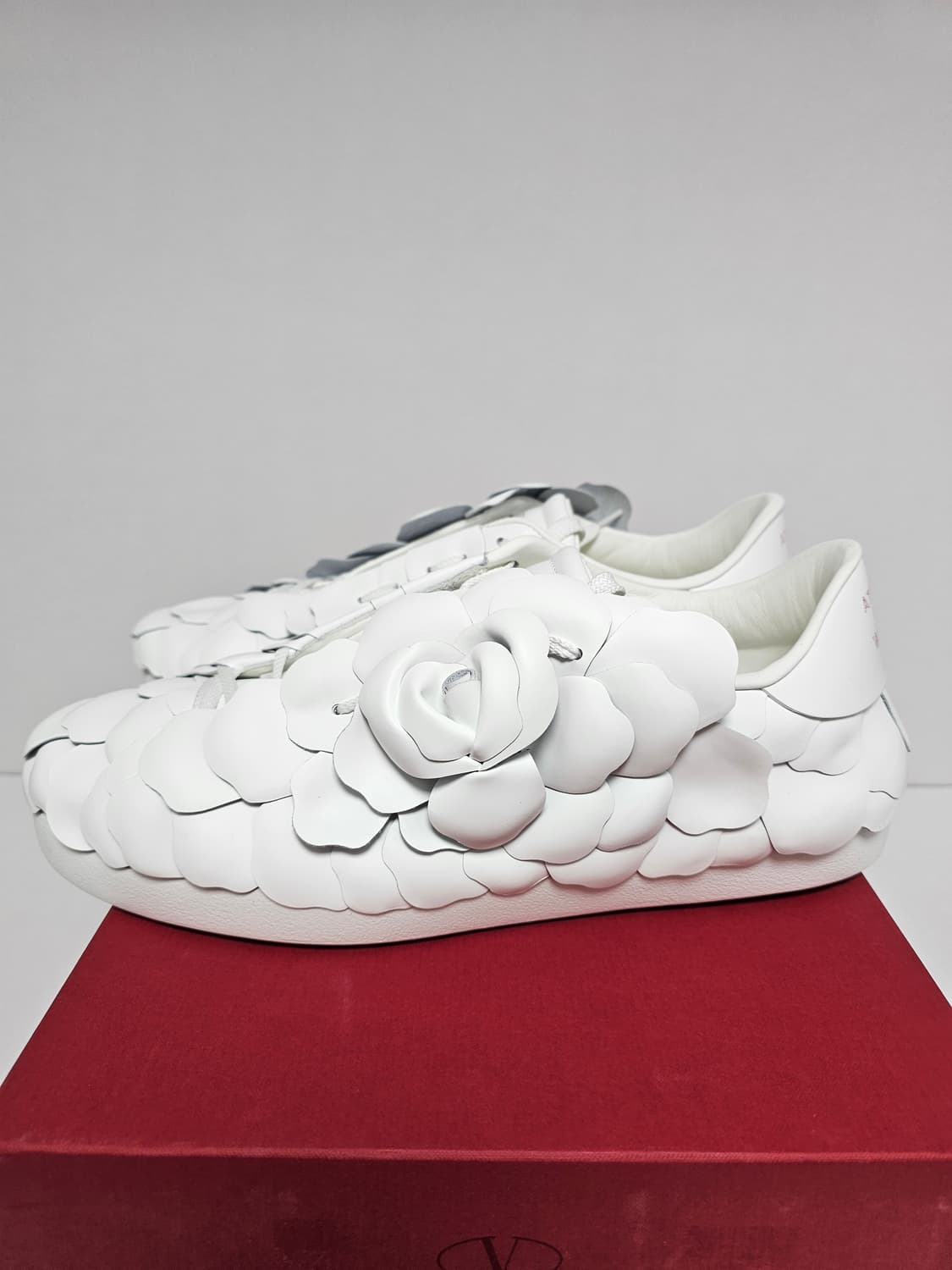 새상품 발렌티노 컬렉션 로즈 에디션 스니커즈(국내매장판) 상품이미지2