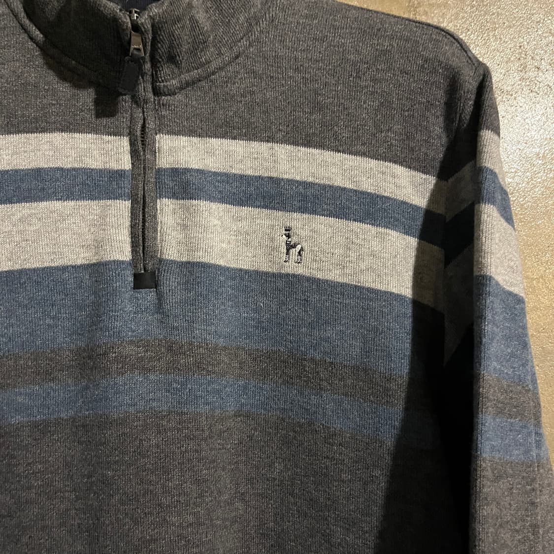 헤지스 반집업 니트 상품이미지2