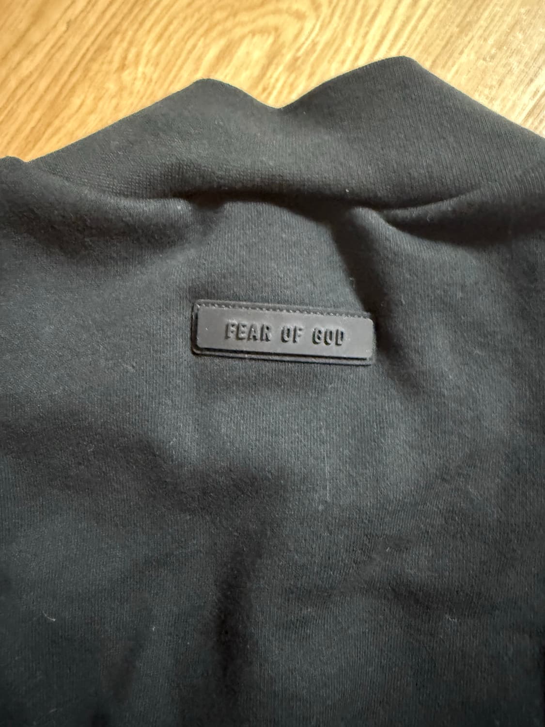 Fear of God 에센셜 블랙 스웻셔츠 XL 상품이미지4