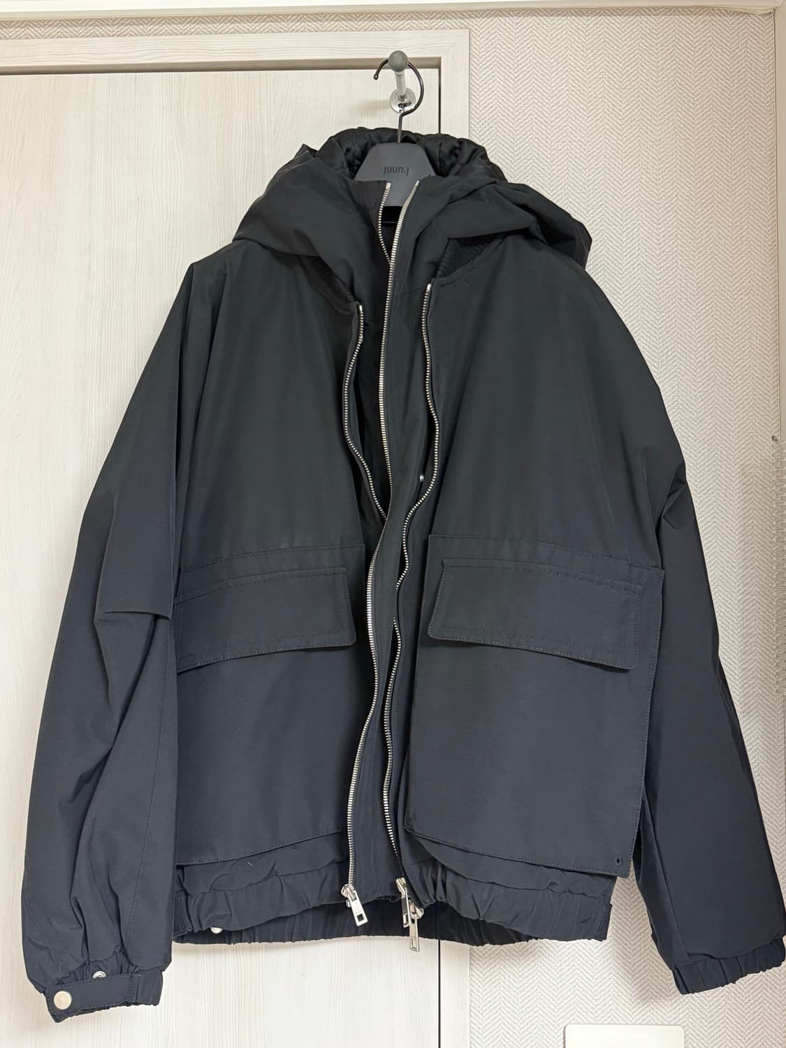 (46) 송지오옴므 코쿤 더블 레이어드 후드 마원 점퍼 블랙 상품이미지1