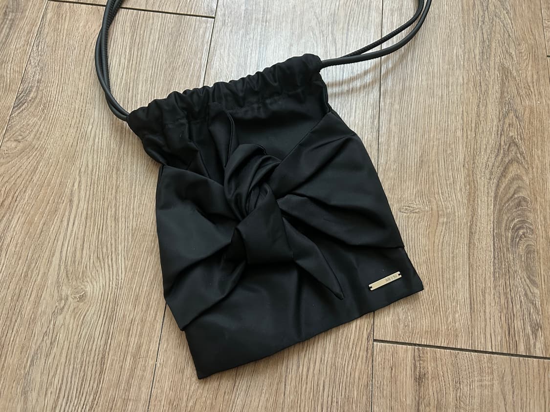 Miseki Tie-up mini drawstring bag BLACK 상품이미지1