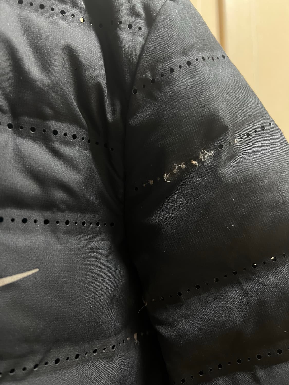 나이키 에어로로프트 러닝 자켓 블랙 s 상품이미지4