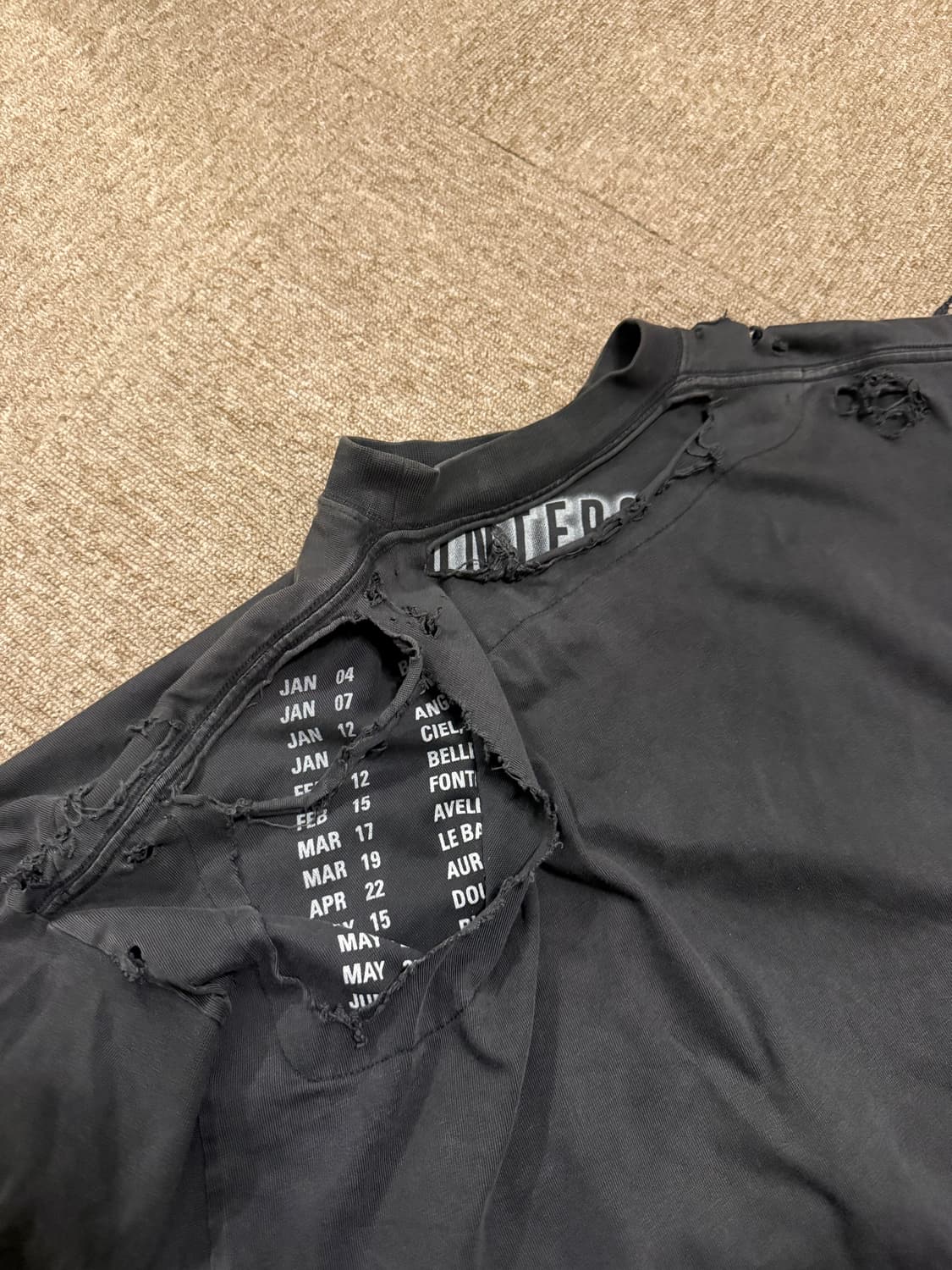 balenciaga 3B repaired T-shirt 상품이미지3