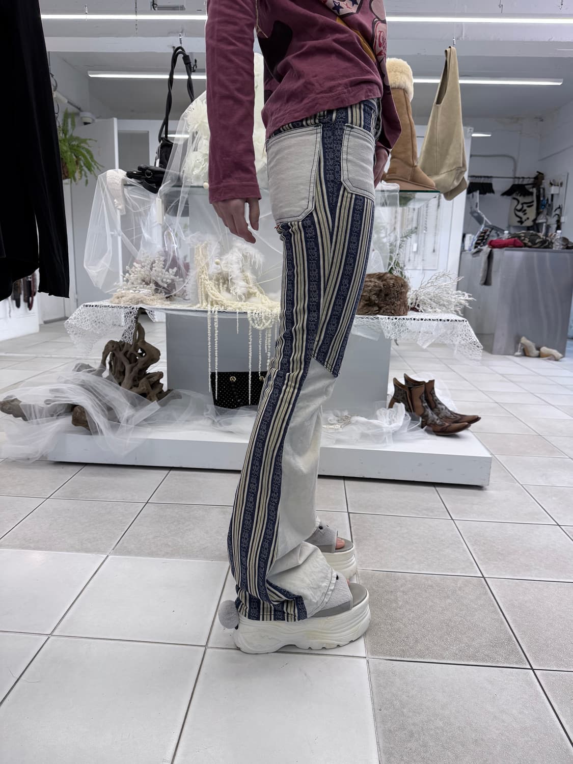 drizzle stripe bootcut jeans 상품이미지1